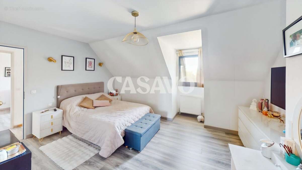 Maison à MAULETTE