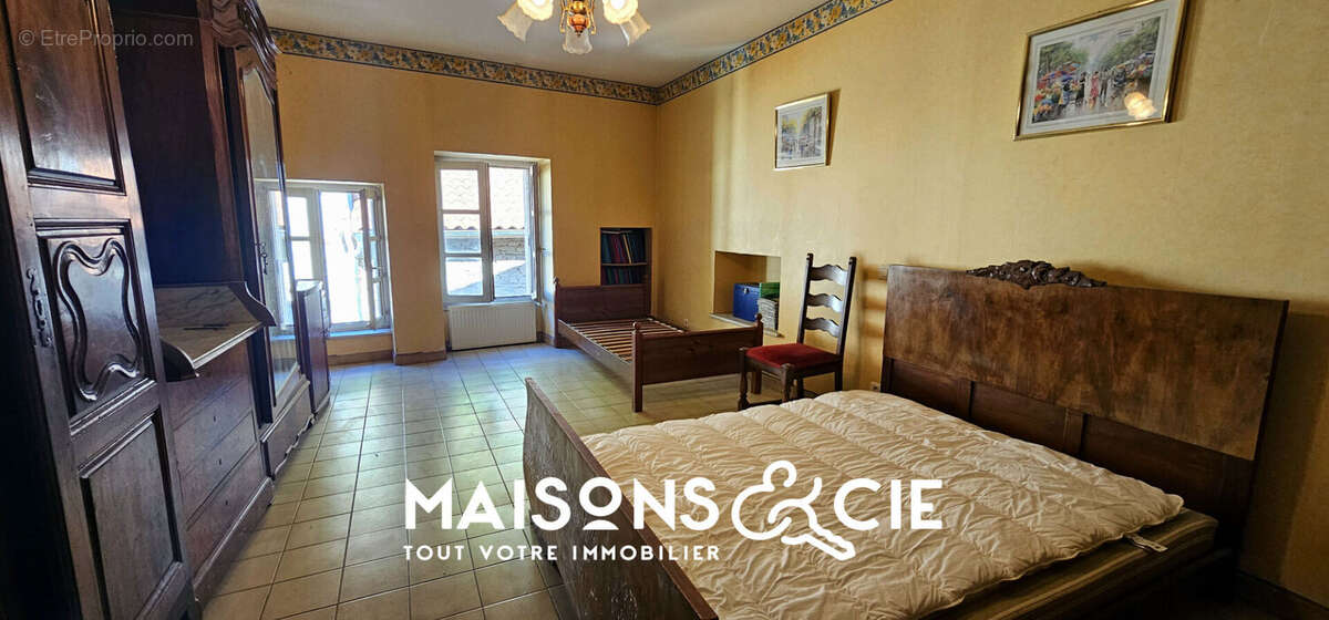 Maison à SAINT-SORLIN-EN-BUGEY