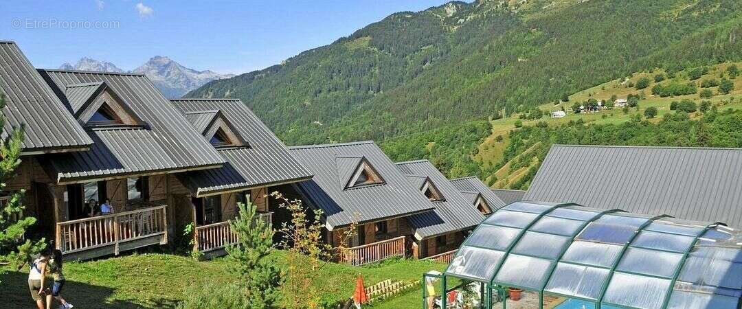 Appartement à SAINT-FRANCOIS-LONGCHAMP