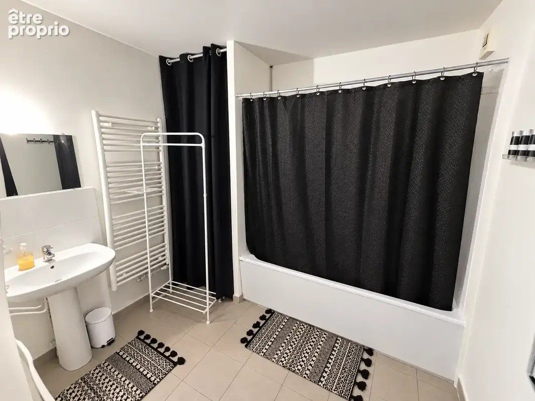 Appartement F4 73m2 Centre Ville - photo 6