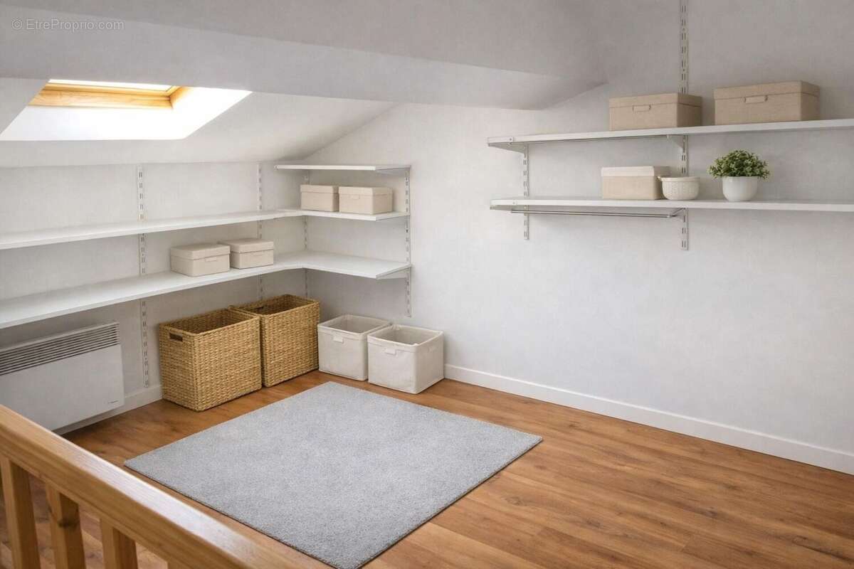 Photo 7 - Appartement à VILLEURBANNE
