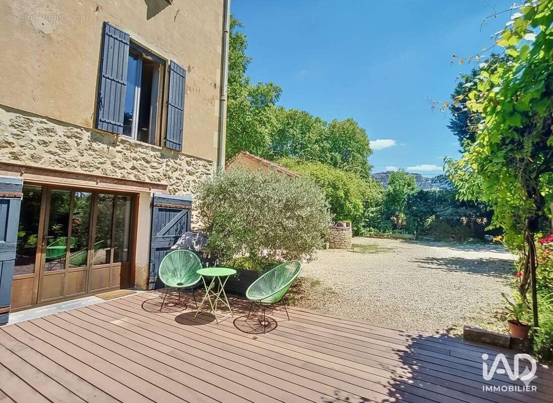 Photo 2 - Maison à ROBION