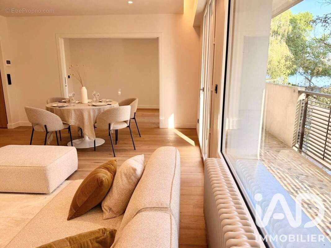 Appartement 78 m² à Annecy  - photo 3
