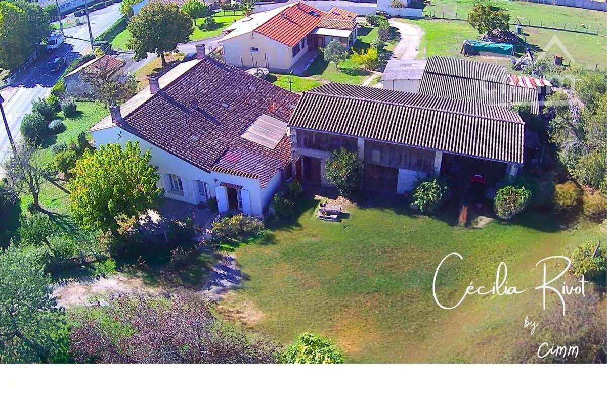 Maison à SAINT-SAVIN