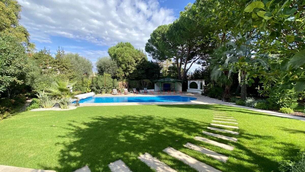 Maison à ANTIBES