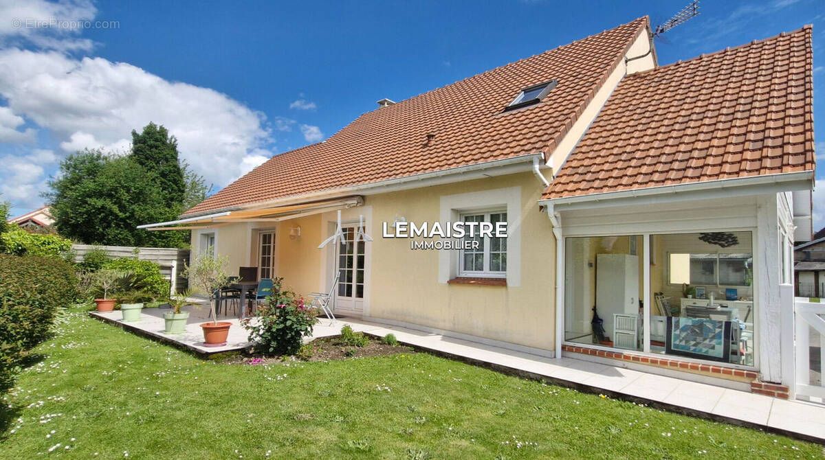 Maison à YVETOT