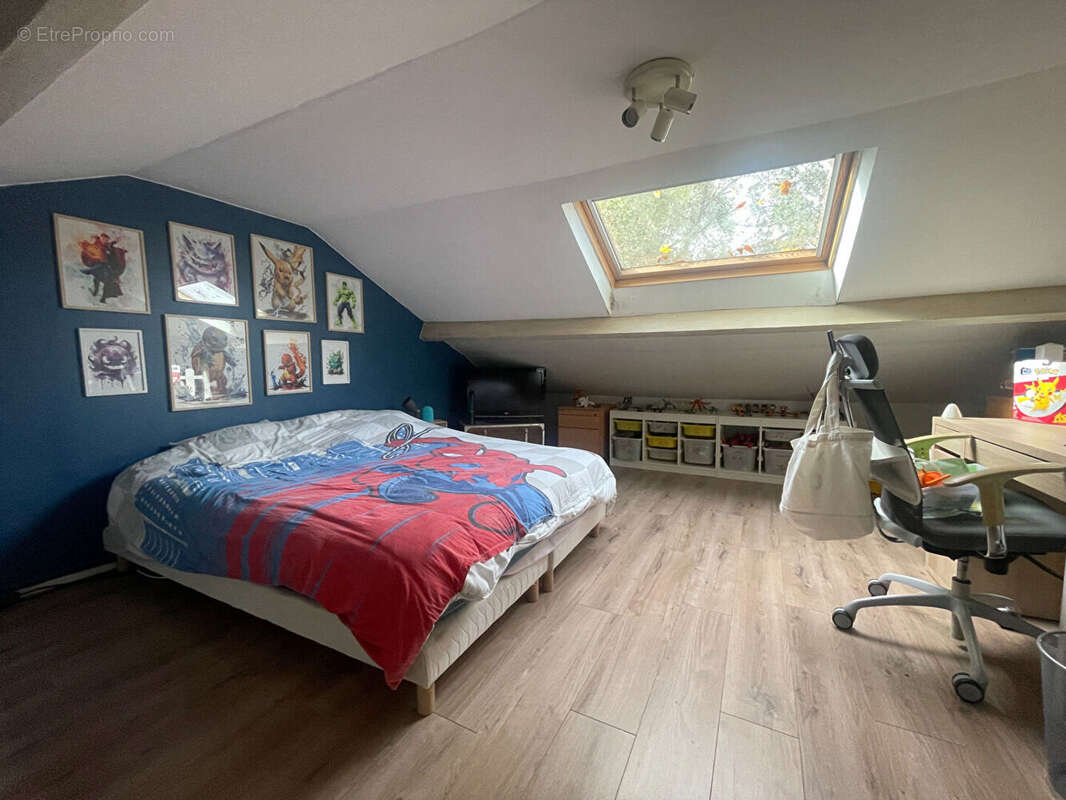 Maison à LES ESSARTS-LE-ROI