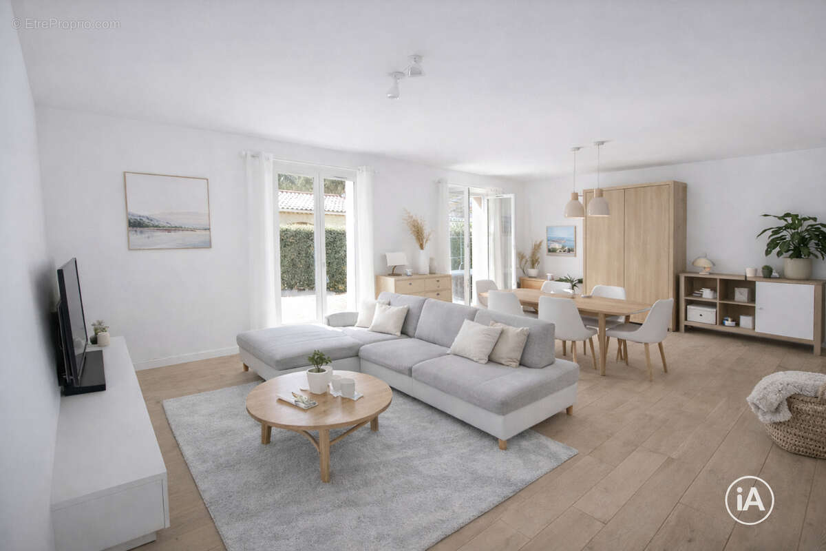 Maison à SAINT-RAPHAEL