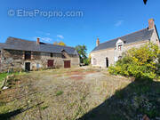 Maison à THOUARCE