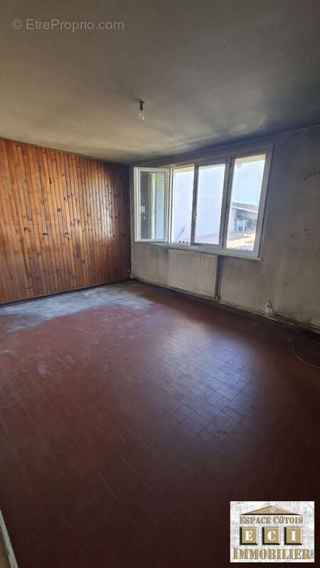 Appartement à SAINT-GEOIRS