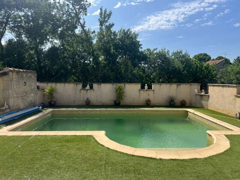 Maison à SAINT-MARTIN-DE-VALGALGUES