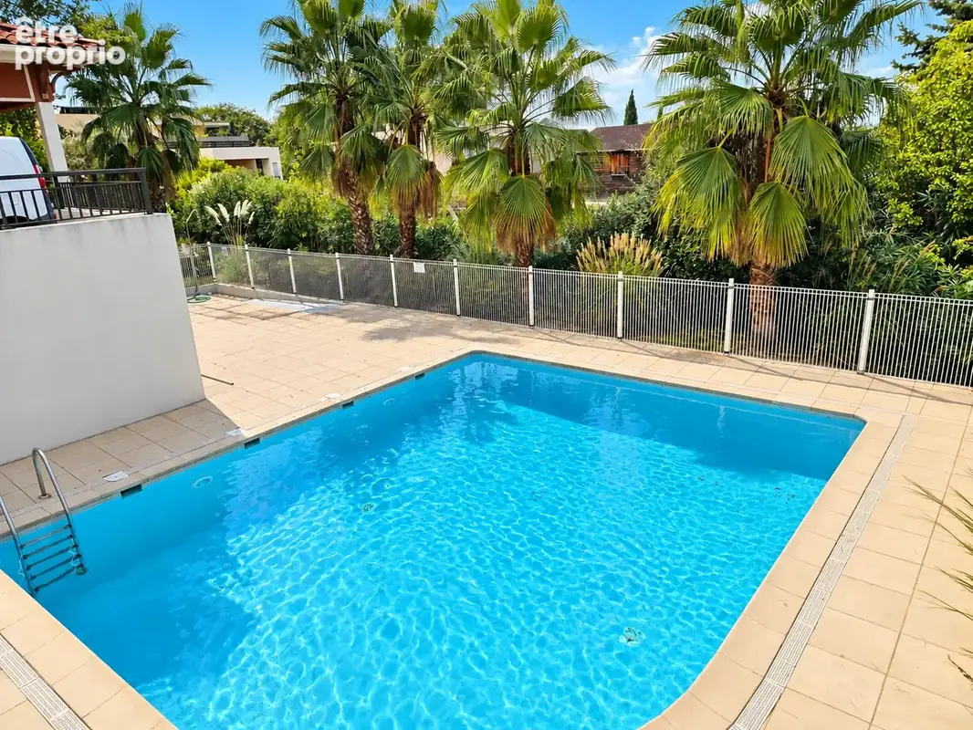 Exclusivité   nice corniche fleurie   superbe 2 pièces de 53 m2   terrasse   piscine   2 parkings - photo 1