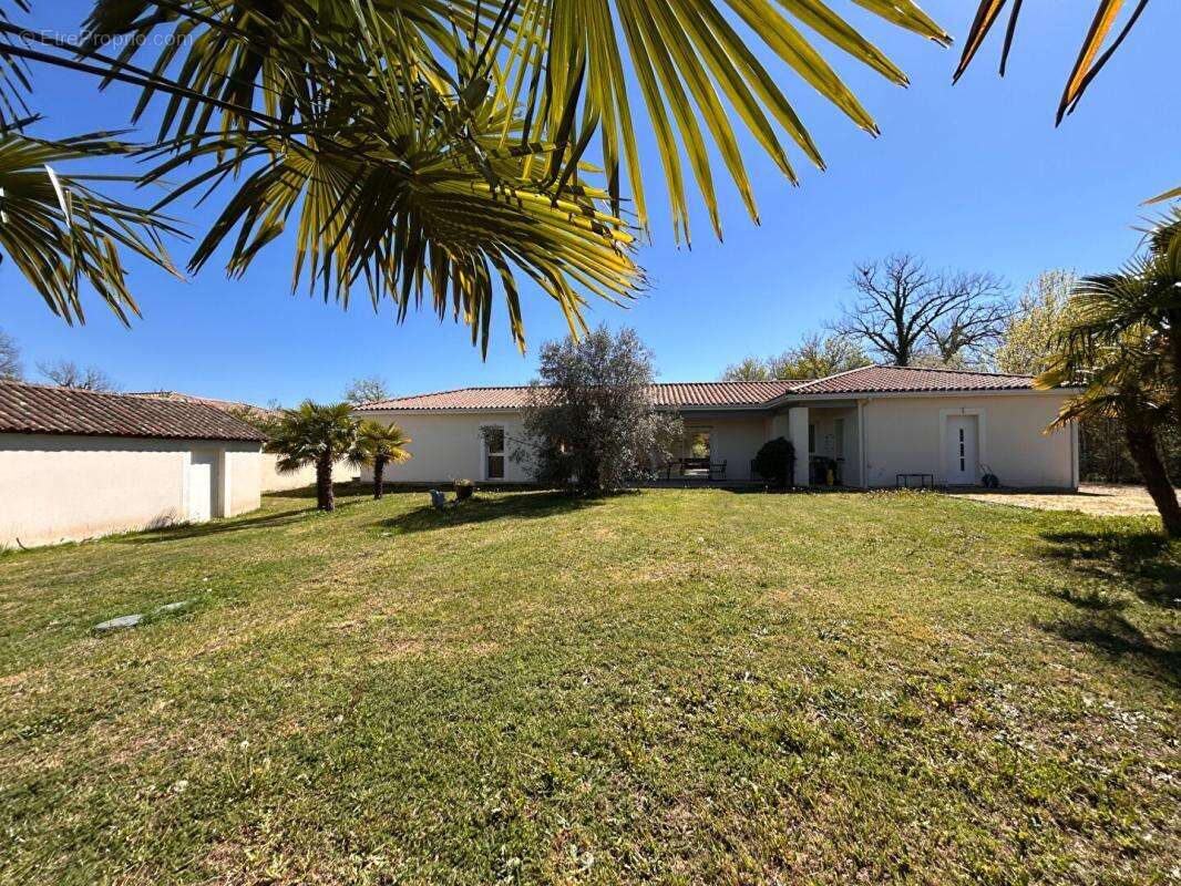 Maison à MARSAC-SUR-L'ISLE