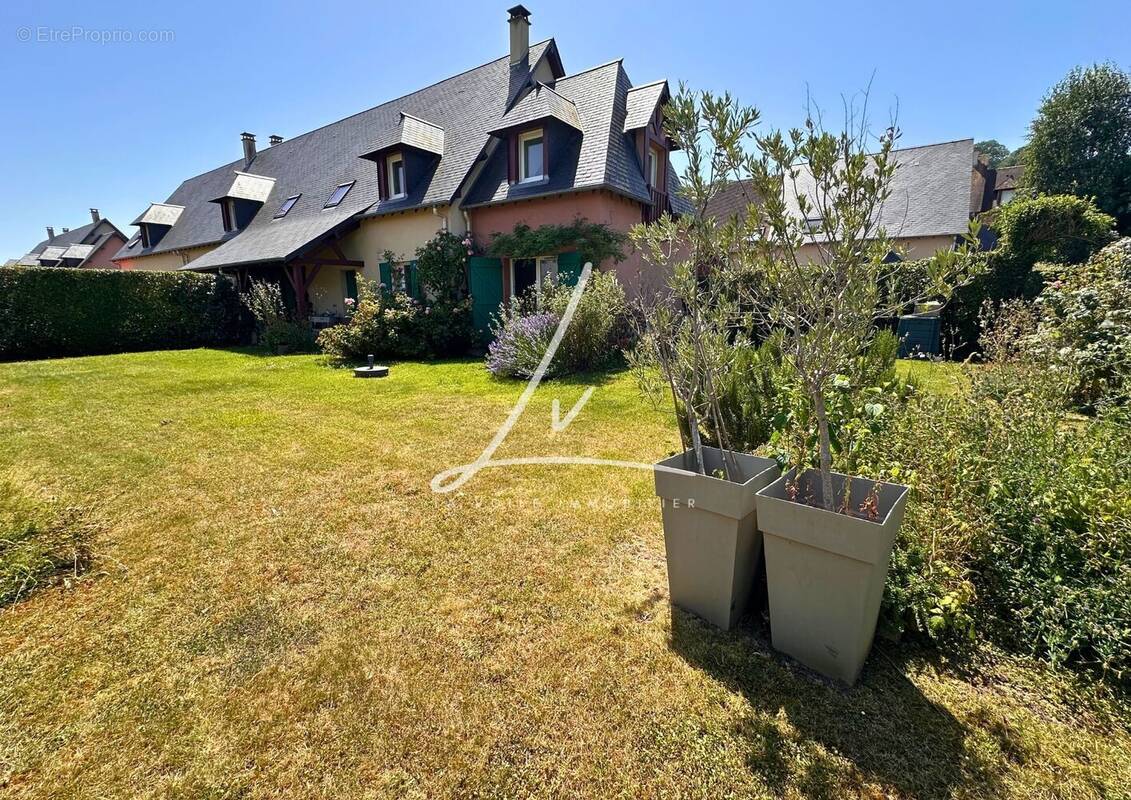 Maison à SAINT-ARNOULT