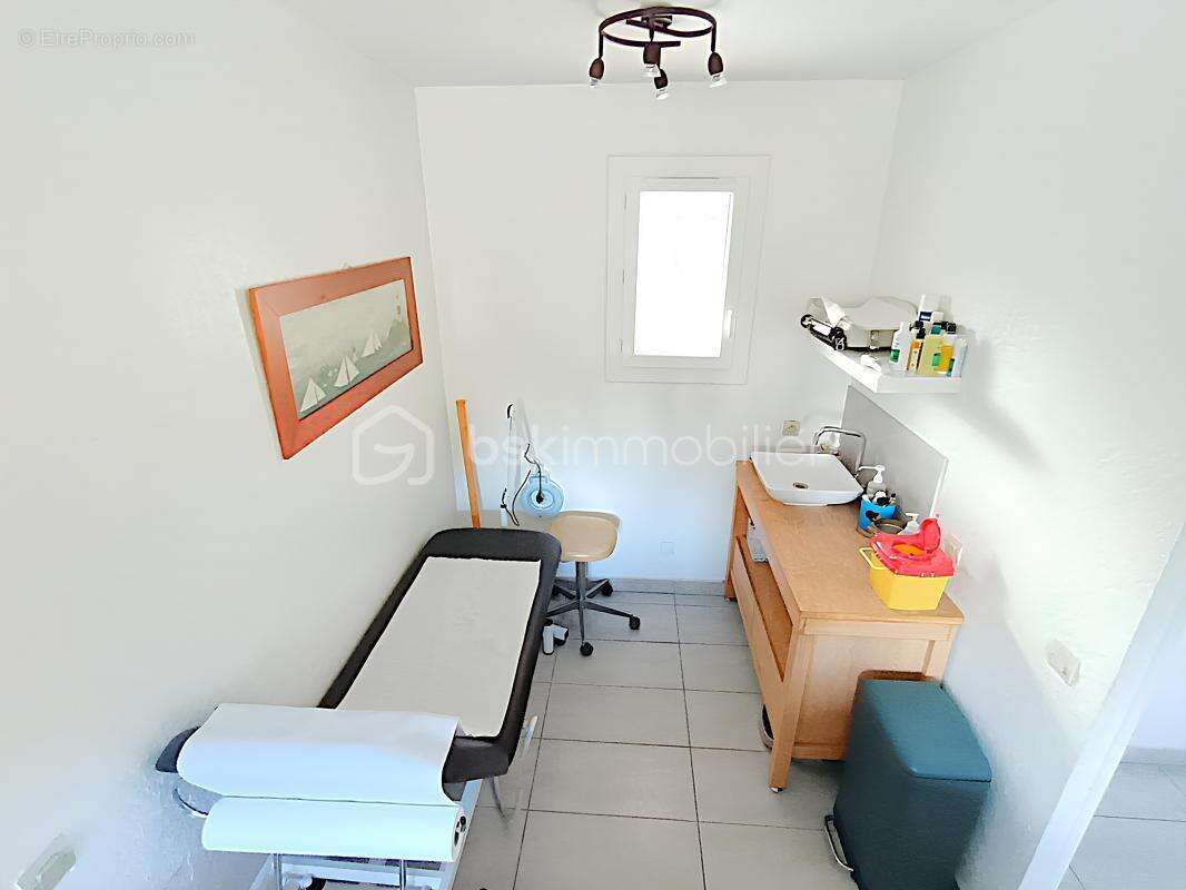 Commerce à LA SEYNE-SUR-MER