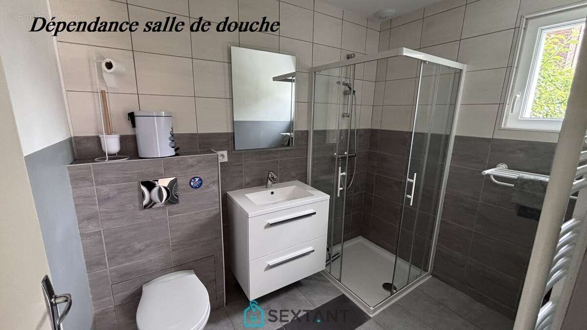 Pavillon familial de 140 m² avec dépendance aménagée, sous-sol complet et grand terrain de 1 000 m² - photo 16