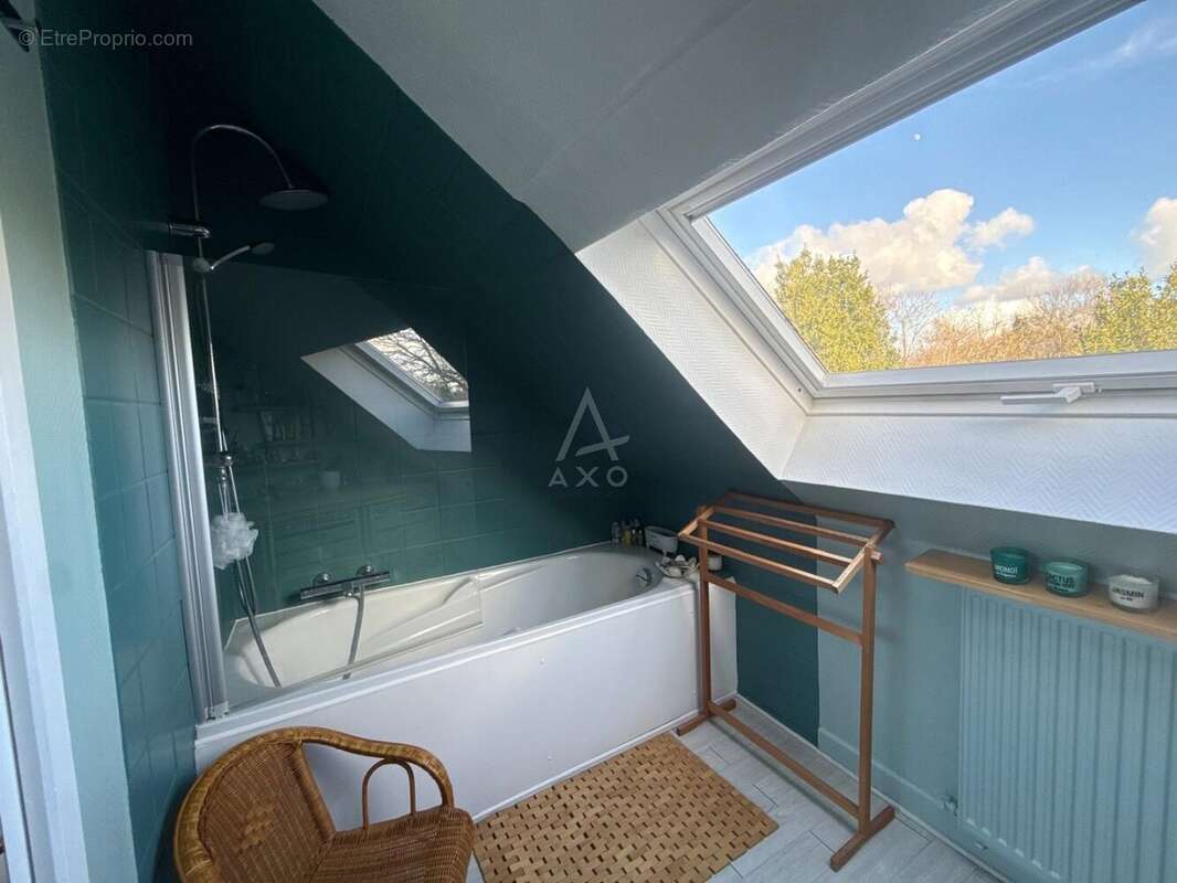 Maison à LA CHAPELLE-SUR-ERDRE