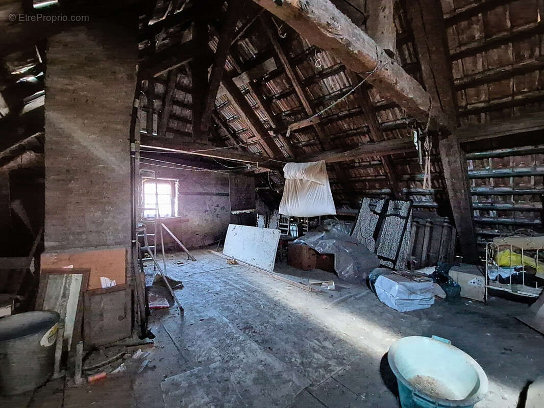 Maison à WISCHES