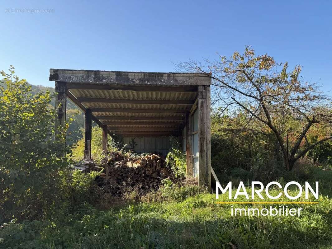 Maison à LA CHAPELLE-TAILLEFERT