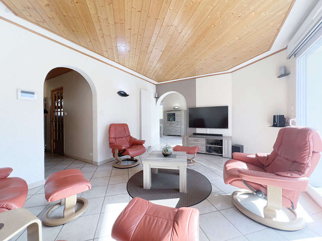 Maison à MAGLAND