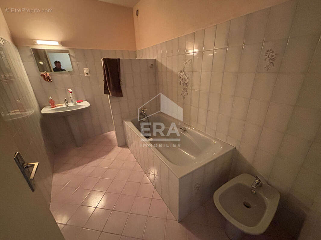 Maison à CORVEISSIAT