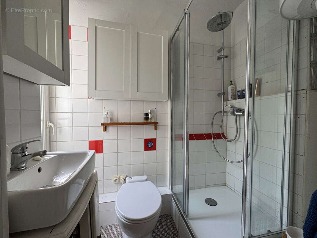 Appartement à PARIS-10E