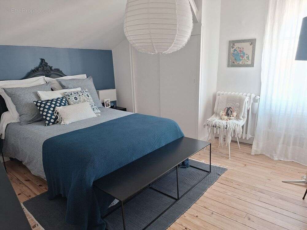 Maison à LYON-5E