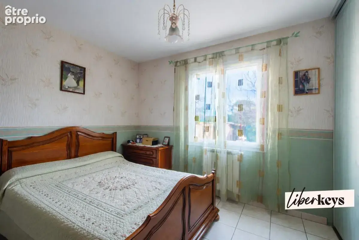 Trigance – Maison de plain-pied avec piscine – 4 chambres - photo 8