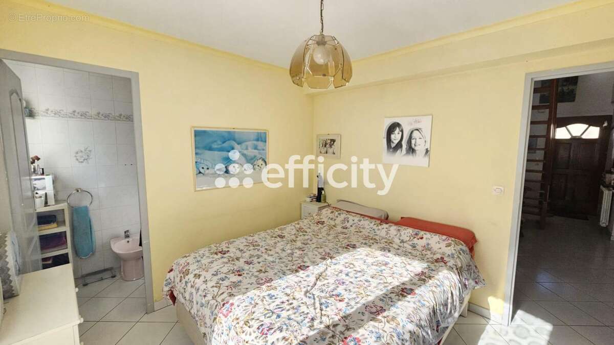 Maison 110 m² à Pignan  - photo 9
