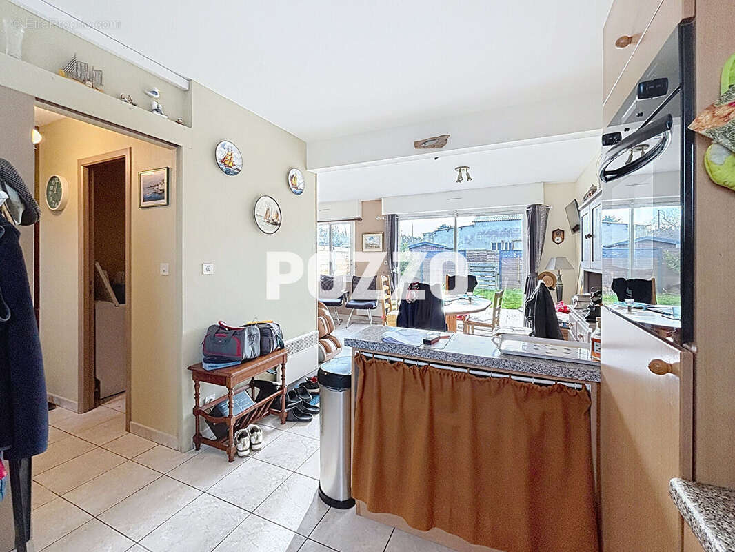 Maison à AGON-COUTAINVILLE