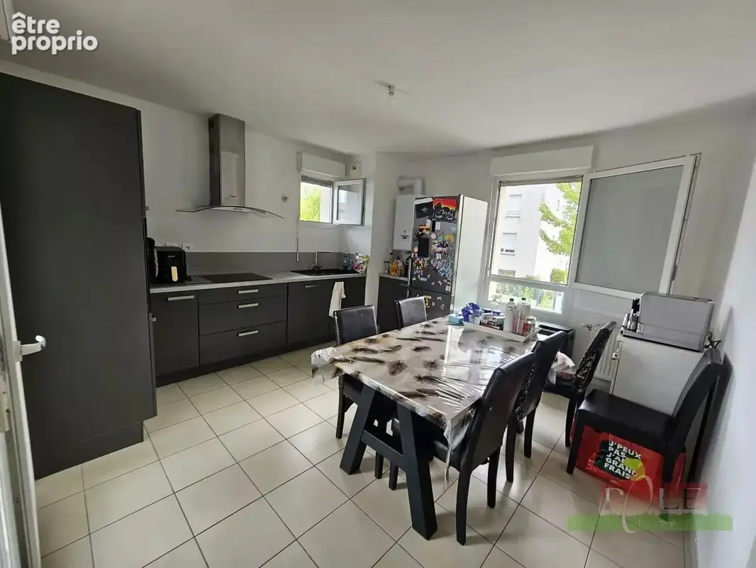 MIONS, Immeuble de 2016, appartement T4 de 74,92  m² avec parking - photo 5