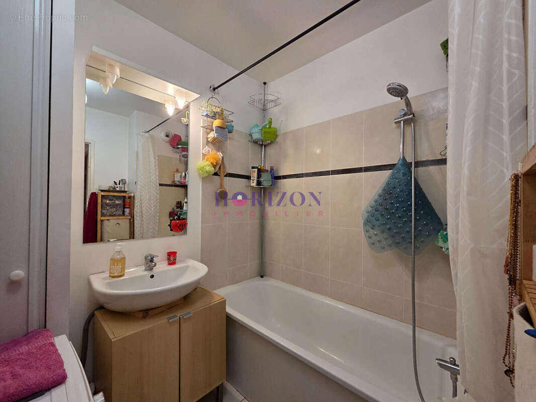 Appartement à PERSAN