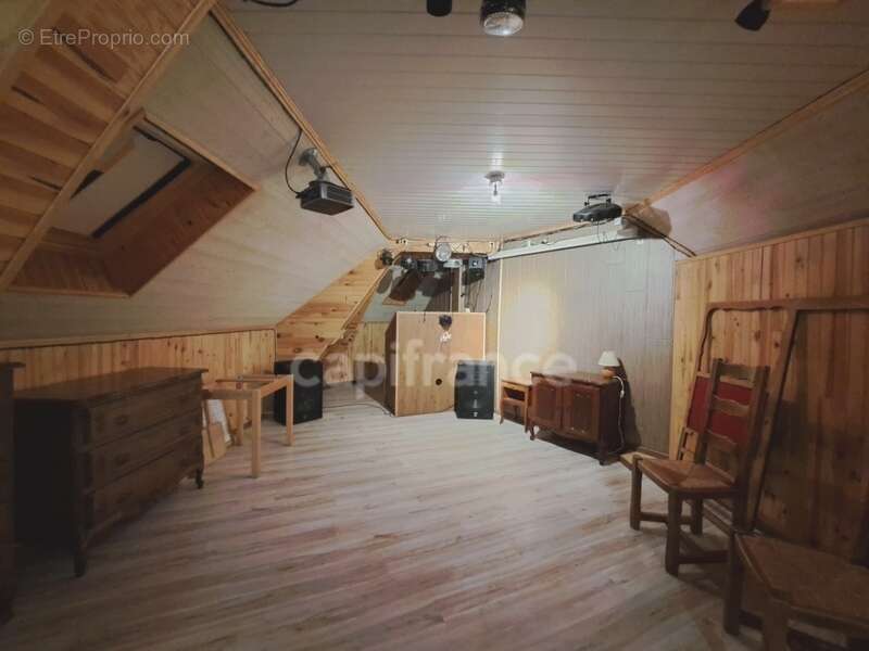 Appartement à CROUY