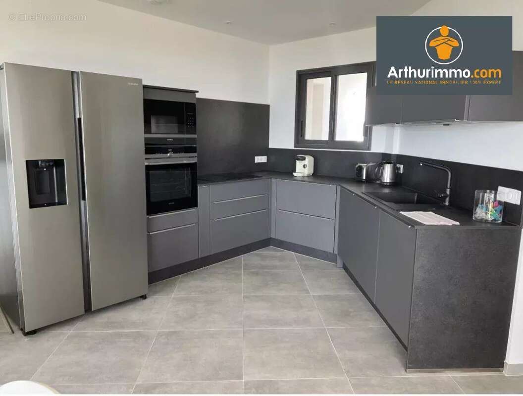 Appartement à GUARGUALE