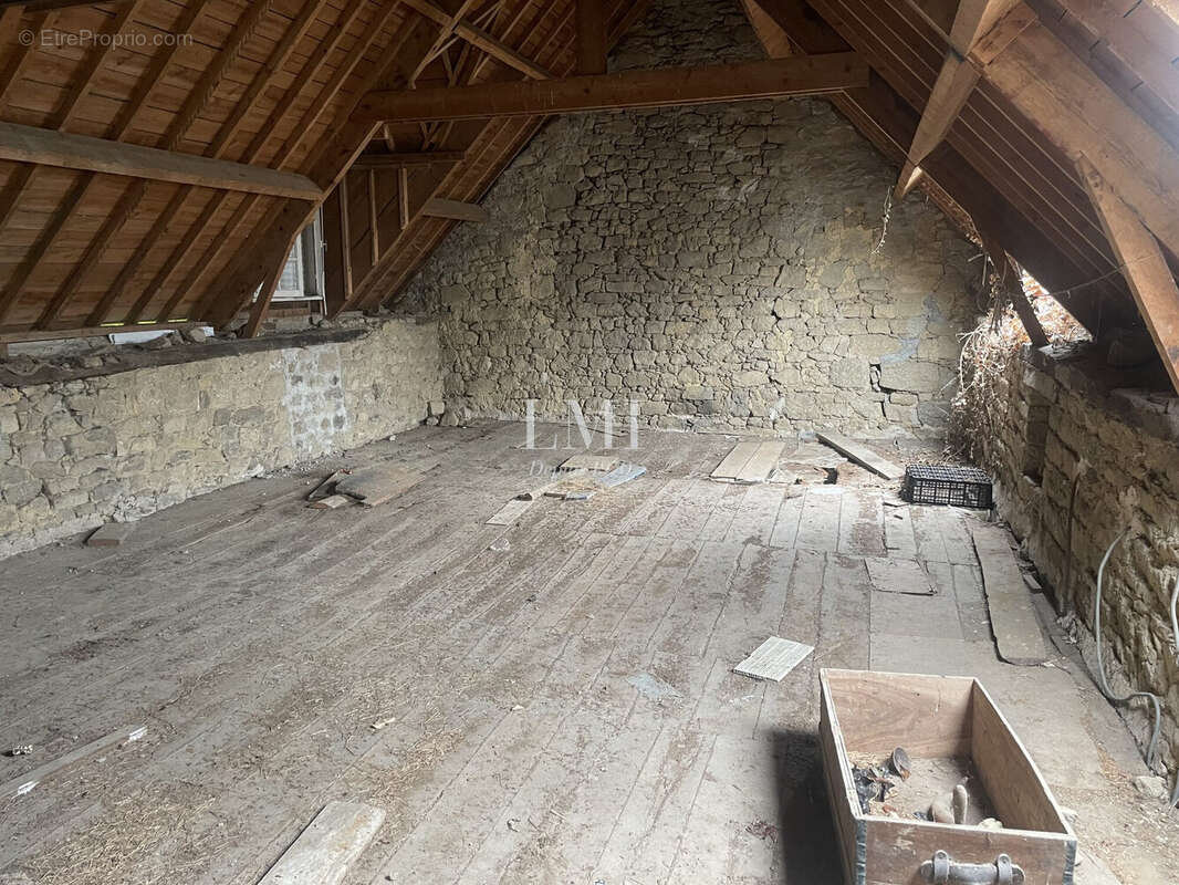 Maison 200 m² à Sainte-Helene  - photo 3