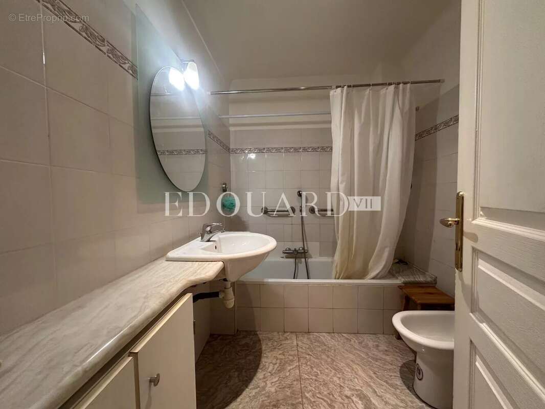 Appartement à MENTON