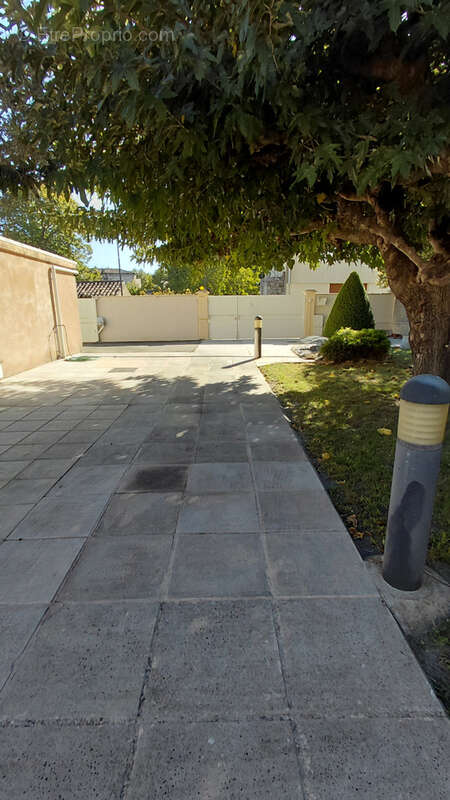 Maison à PIERRELATTE