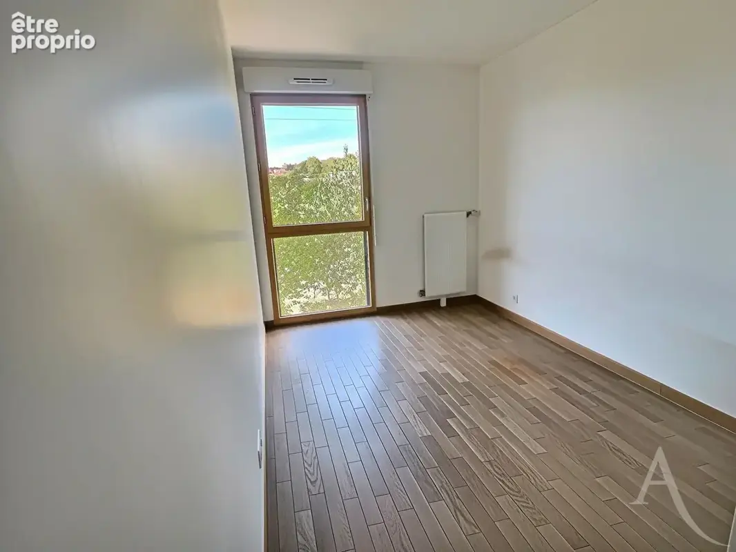En exclusivité Appartement Thiais 3 pièces 58.65 m2 - Cour Sainte Marthe proche commerces et transports - photo 8
