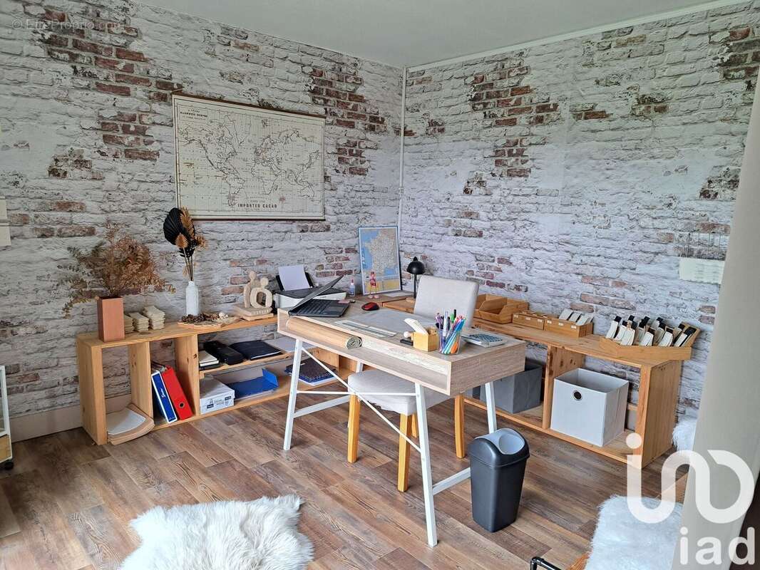 Photo 8 - Maison à LACHAPELLE-AUZAC