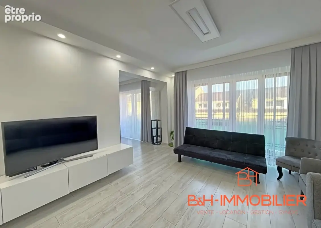 Appartement 5 pièces 105 m² à vendre à Selestat (67600) - photo 2