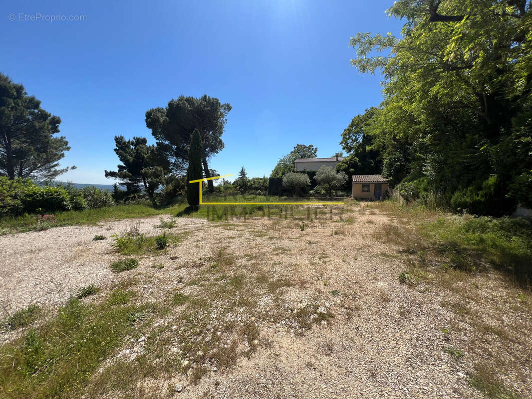 Terrain à SAVASSE