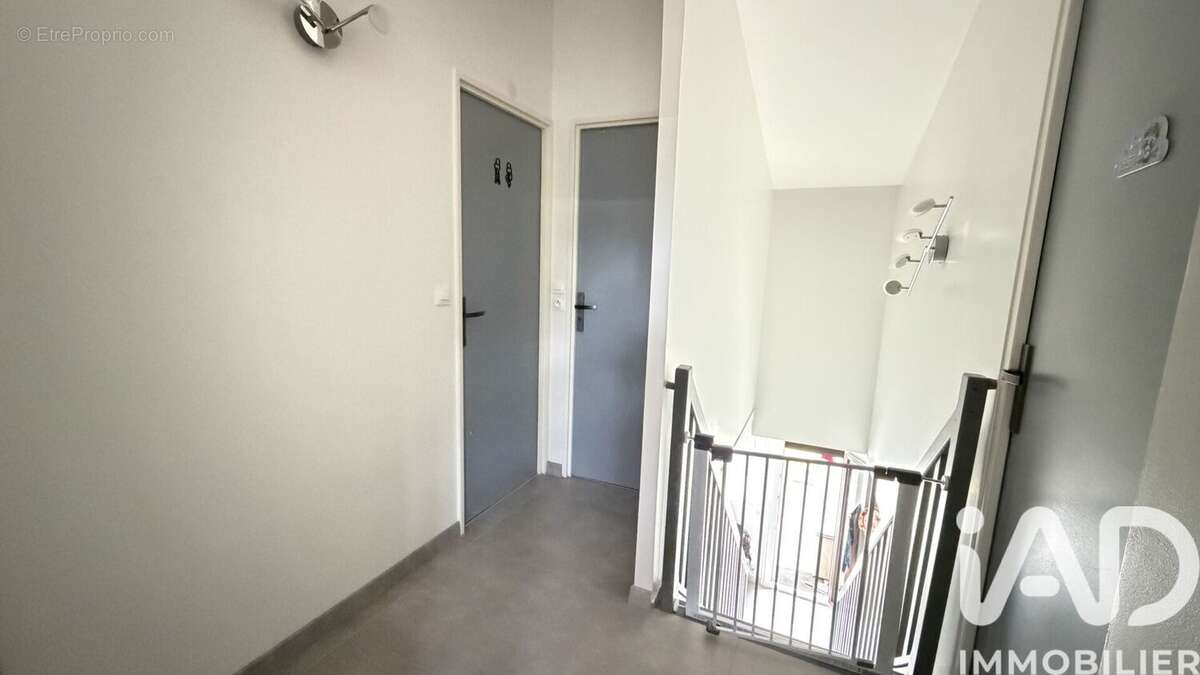 Photo 8 - Appartement à SAVIGNY-LE-TEMPLE
