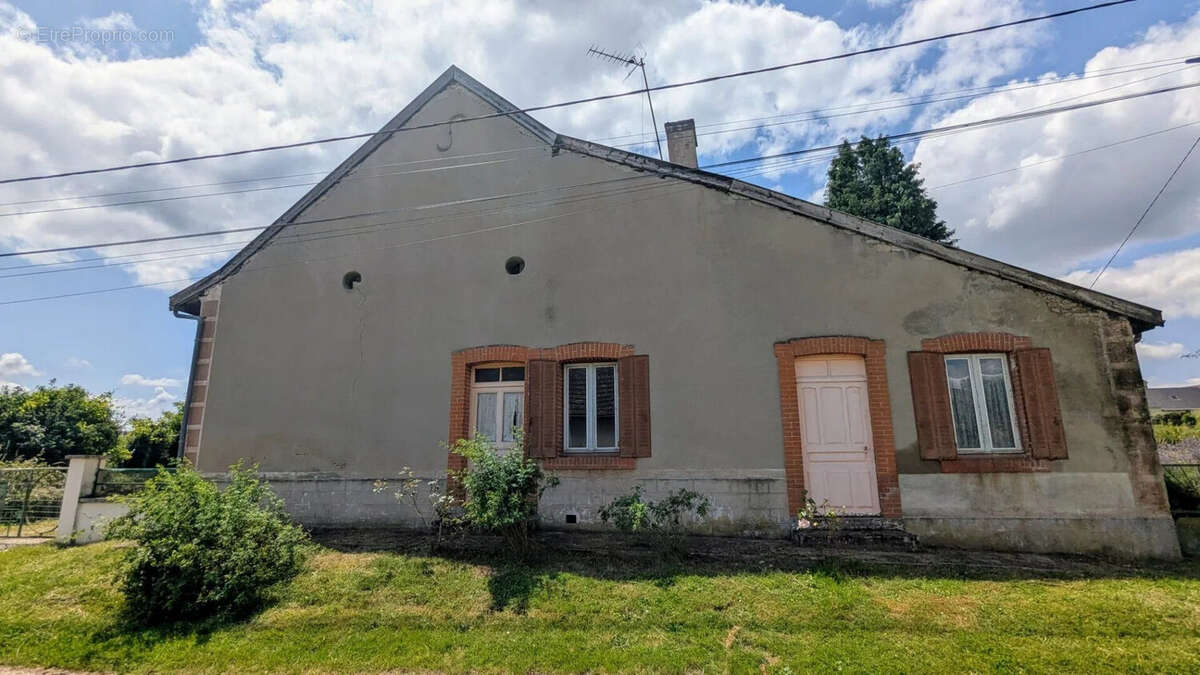 Maison à CHARREY-SUR-SAONE