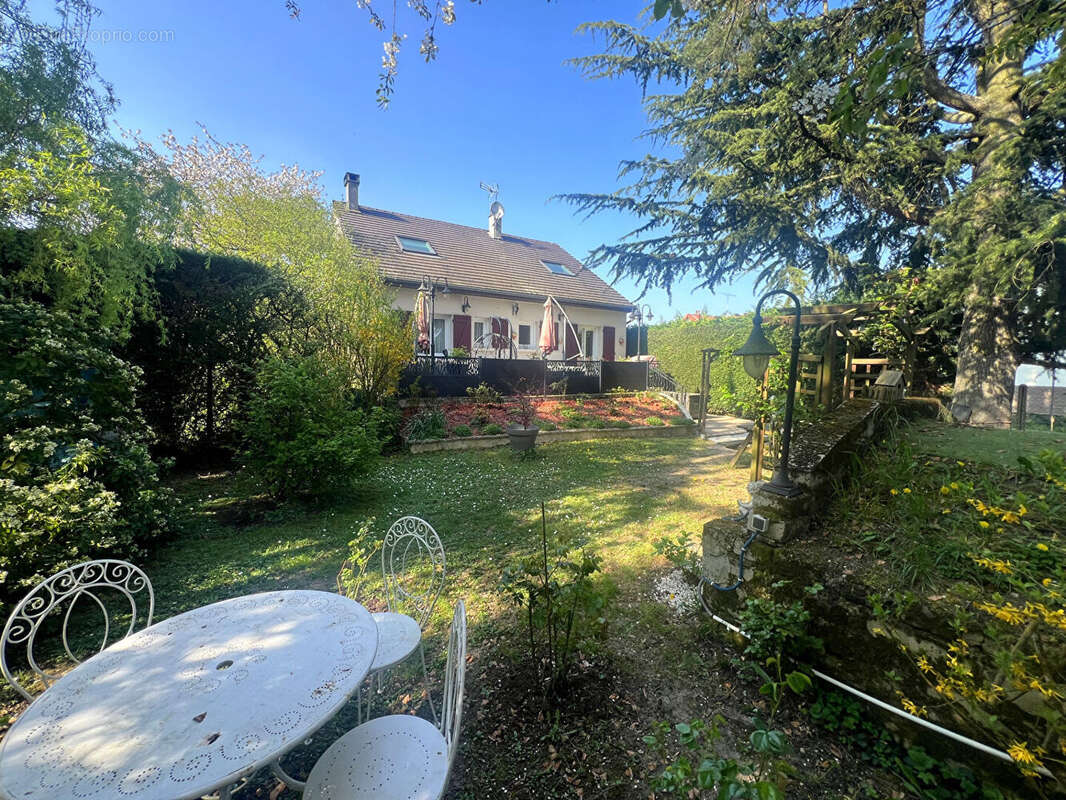 Maison à MITRY-MORY