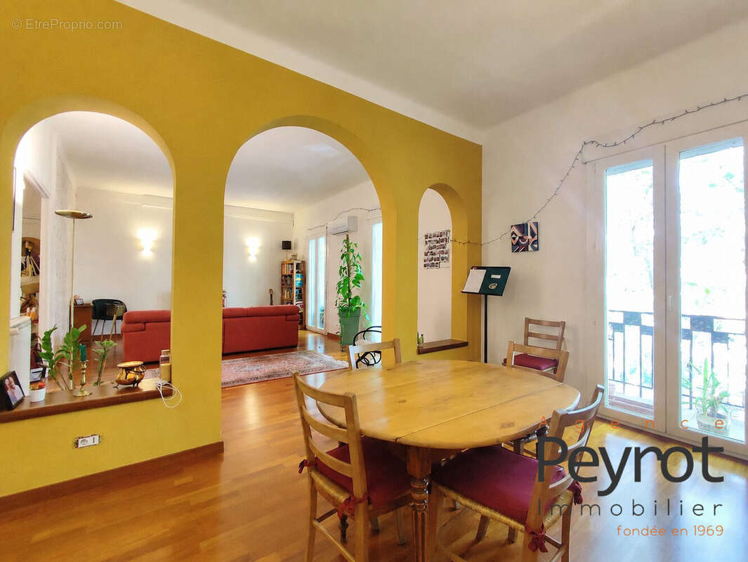 Appartement 108 m² à Perpignan  - photo 2