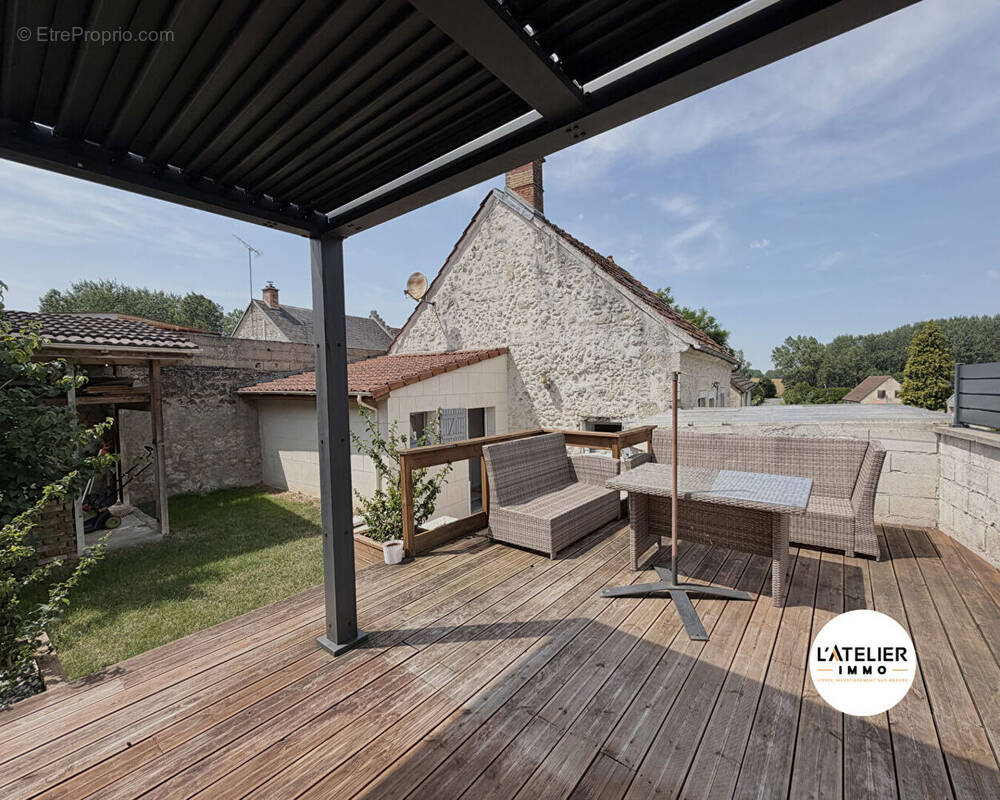 Maison à LONGUEVAL-BARBONVAL