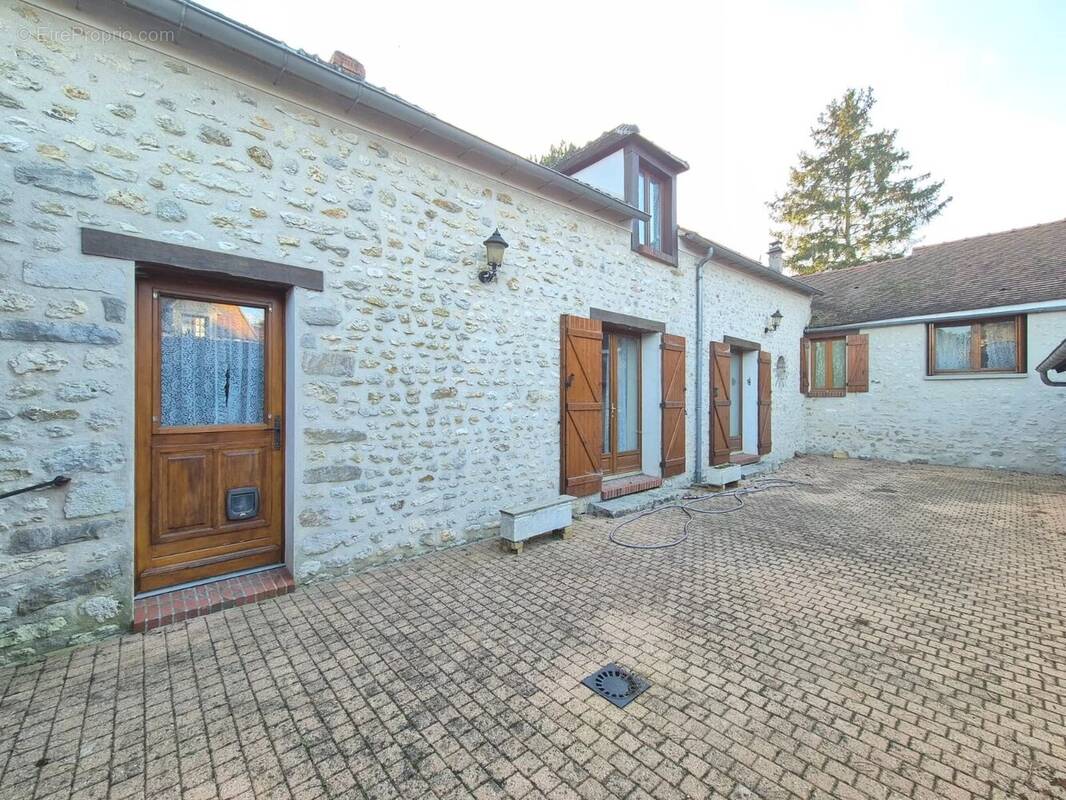 Maison à VALPUISEAUX