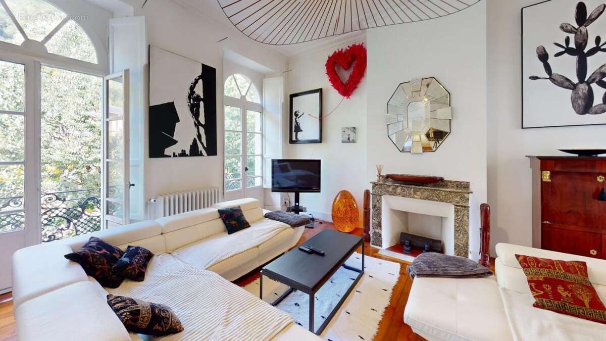 Appartement à BAGNERES-DE-LUCHON