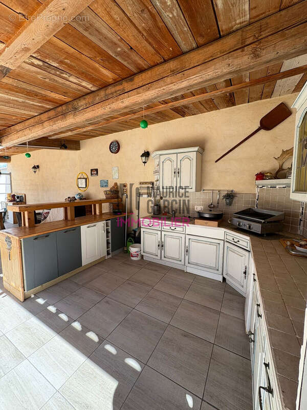 Maison 200 m² à Aubignan  - photo 5