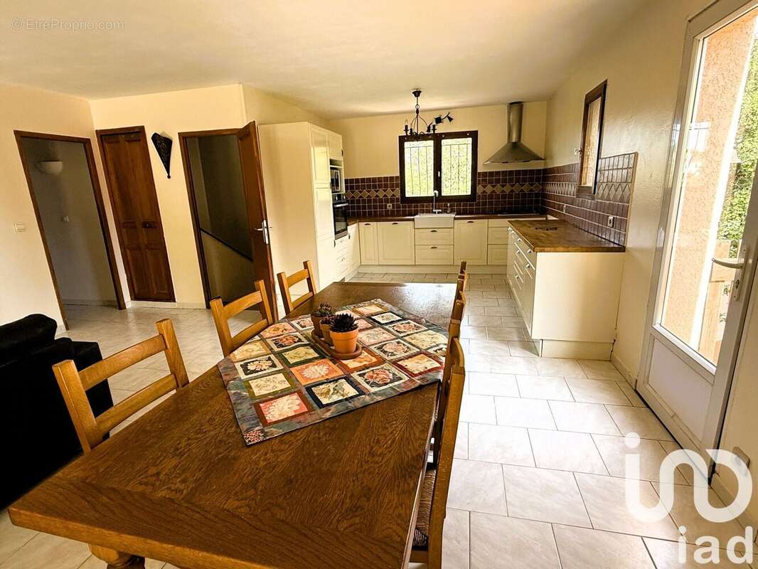 Photo 6 - Maison à SAINT-GILLES